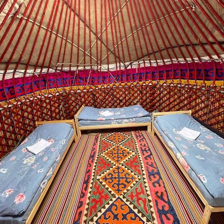 Jaichy Yurt Camp Hotel Kek-Say Ngoại thất bức ảnh